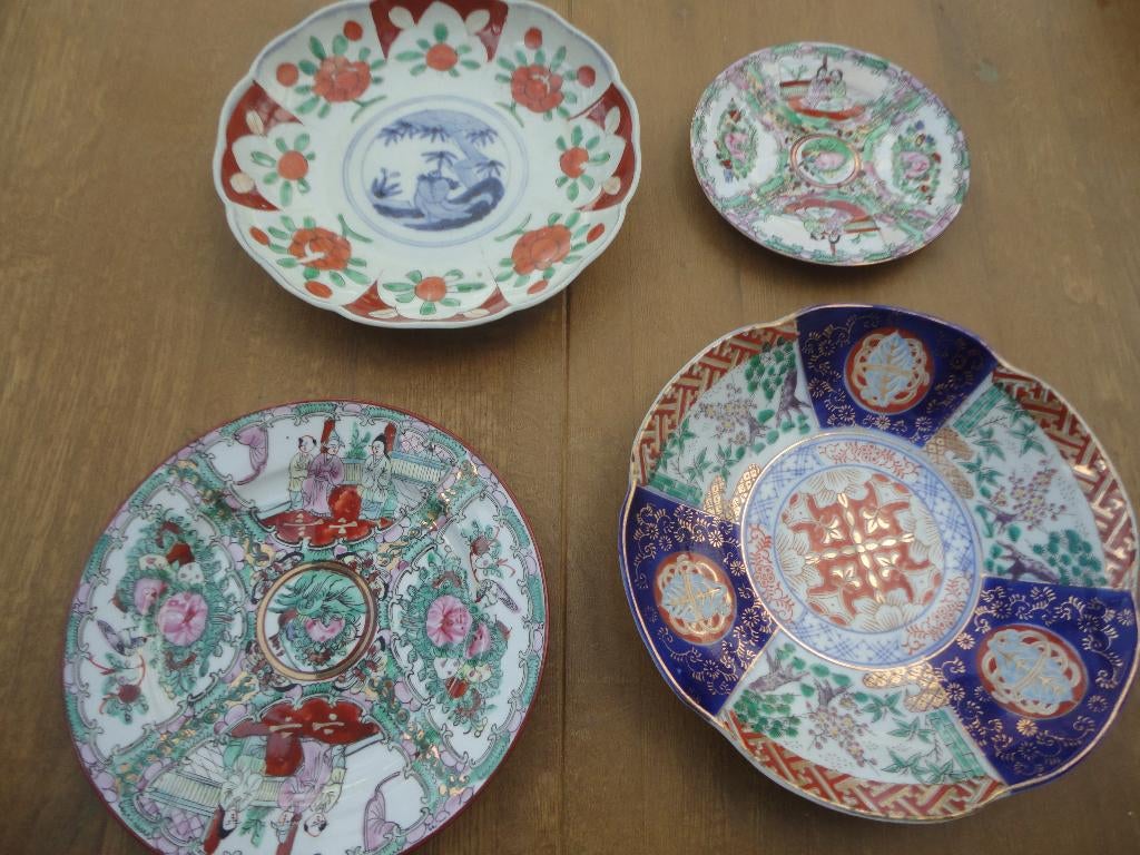 Oude Famille Rose Medallion borden+kopje + Imari borden, Ophalen of Verzenden