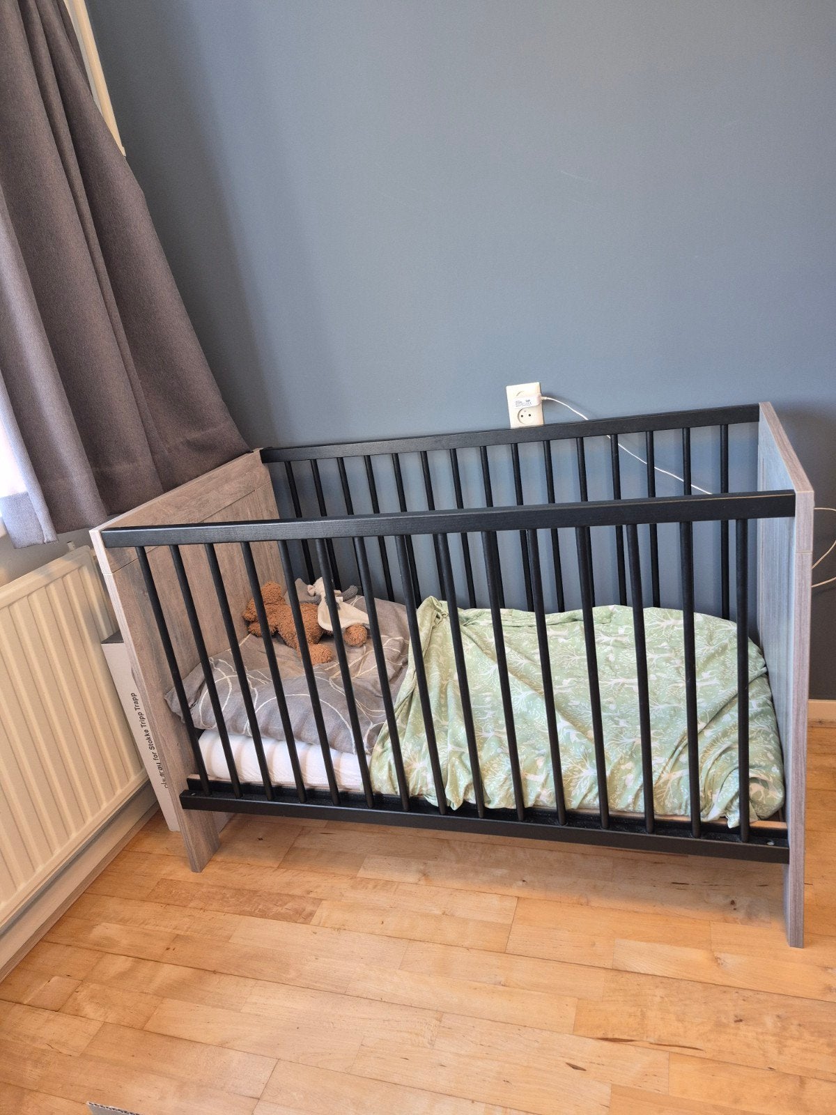 Nordica ledikant (120x60) + commode (110x53,5x92,5), Ophalen, Jongetje of Meisje