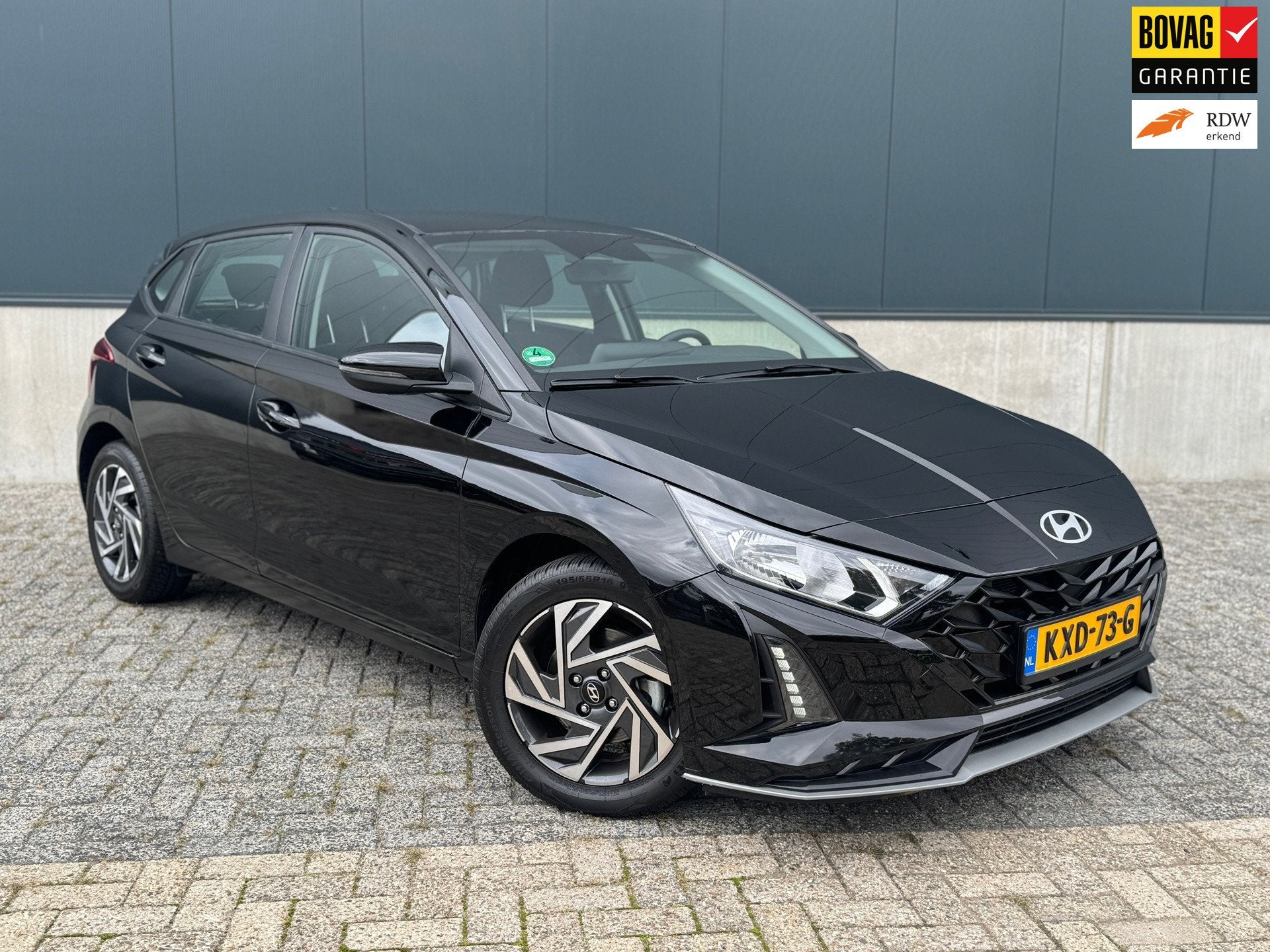 Hyundai I20 1.0 T-GDI Comfort Automaat, Auto's, Gebruikt, Euro 6, 100 pk, Zwart