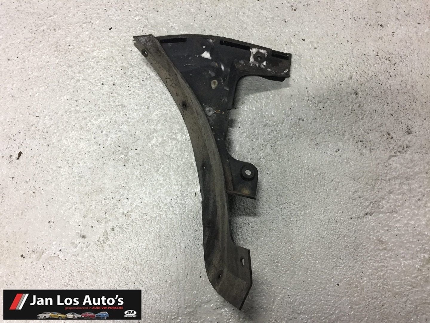 Bumpersteun achter rechts Audi A3 S3 8L ('96-'03) 8L9807378C, Gebruikt, -, -, -