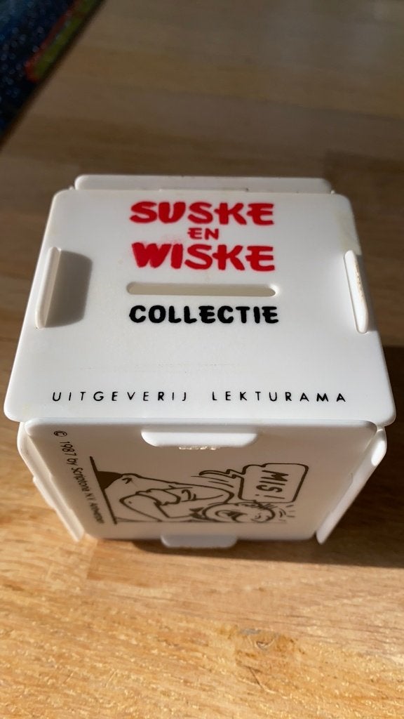 Suske en Wiske collectie spaarpot - Lekturama, Ophalen of Verzenden, Suske en Wiske, Zo goed als nieuw, Boek of Spel