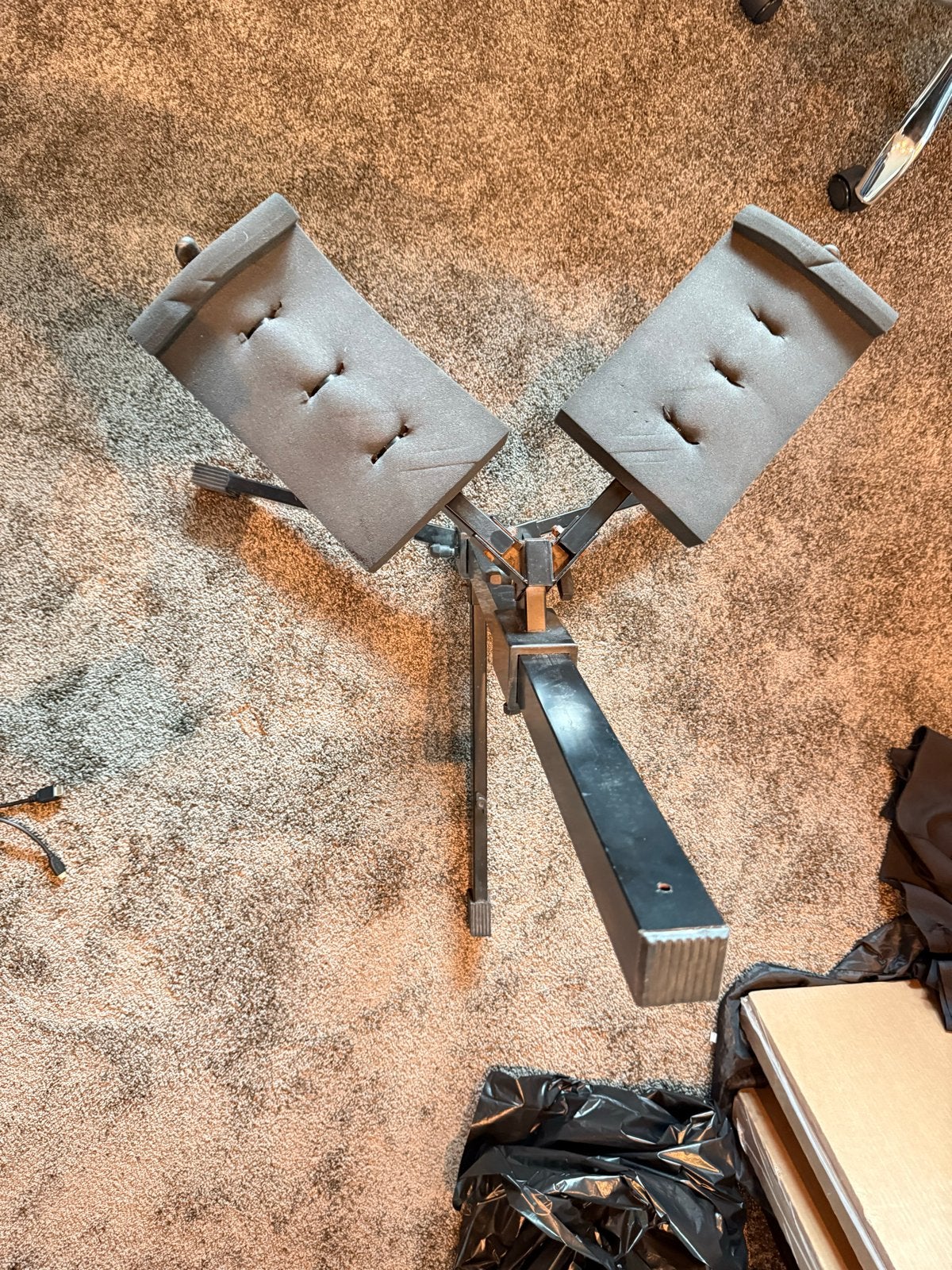 Verstelbare Keyboardstandaard met Dubbele Steun, Muziek en Instrumenten, Ophalen, Gebruikt, Instrumentstandaard, Keyboard of Synthesizer
