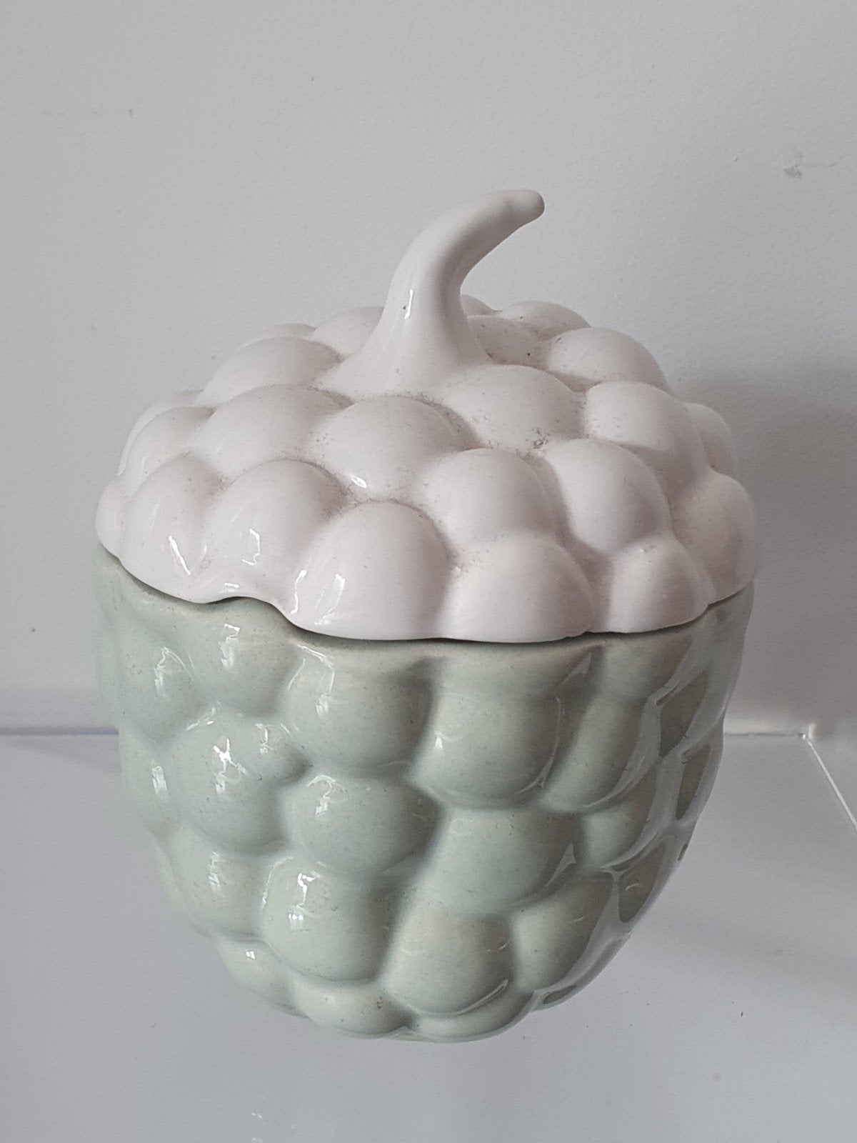 Vintage keramieken suiker of jampot druiventrosjes  L 16 cm,, Ophalen