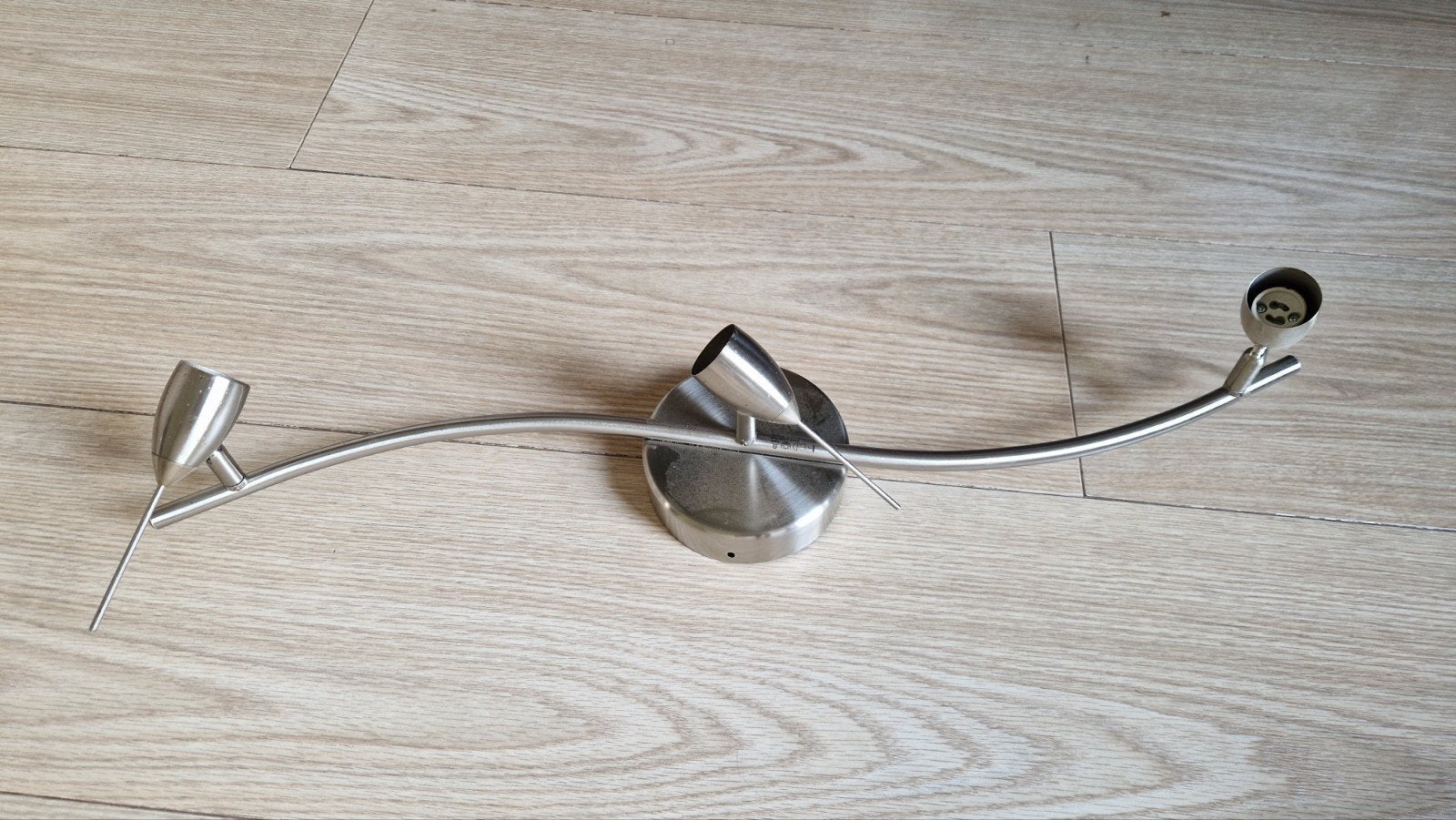 IKEA Husinge Plafondspot/Wandspot, Geschikt voor plafondmontage, Ophalen of Verzenden, Zo goed als nieuw, Metaal