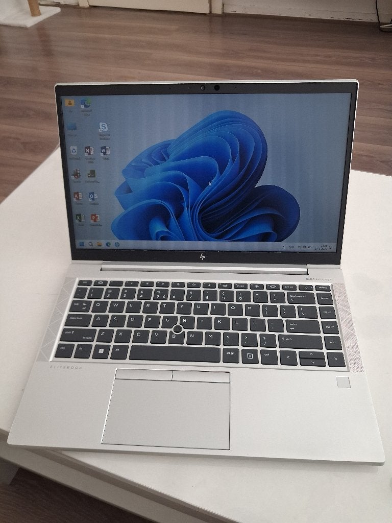 Nette HP EliteBook 840 G7 10de gen, Ophalen, 2 tot 3 Ghz, Qwerty, 8 GB