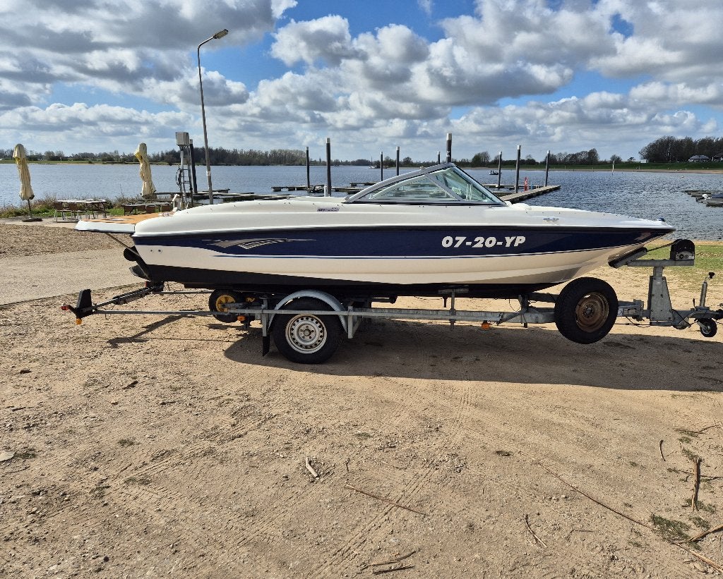 Bayliner 175 GT (2009) inclusief Pega Comfort trailer, Watersport en Boten, Gebruikt, Binnenboordmotor, 120 tot 200 pk, Bayliner