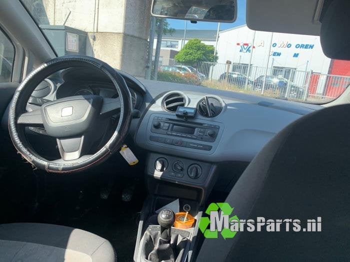 Kachel Bedieningspaneel van een Seat Ibiza