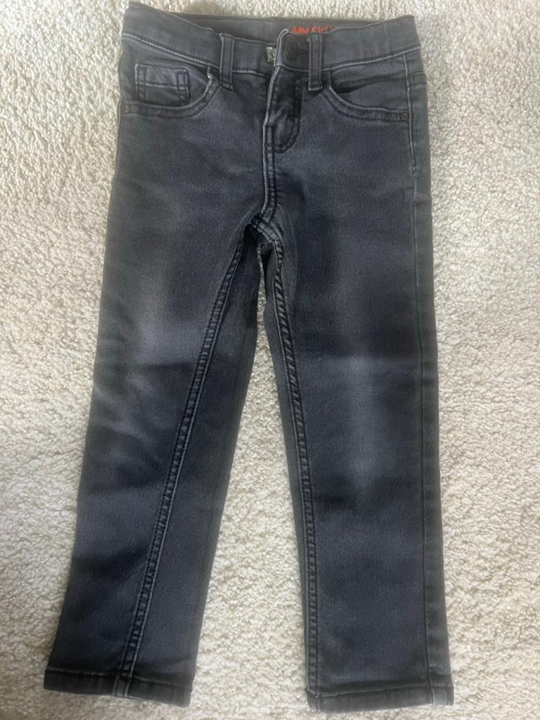 Stoere grijze skinny jeans voor kinderen met maat 104, Kinderen en Baby's, Kinderkleding | Maat 104, Ophalen of Verzenden, Nieuw