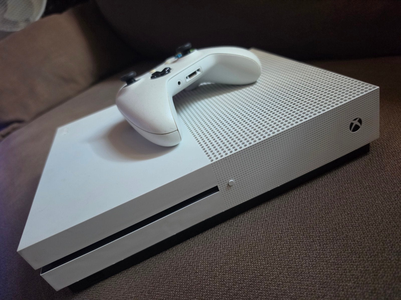 Xbox One S 500GB met 1 controller, Spelcomputers en Games, Ophalen, Xbox One S, Met 1 controller, 500 GB