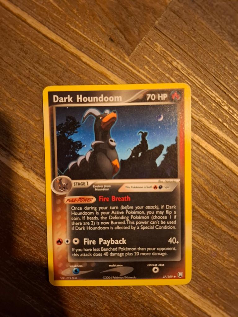Dark Houndoom 37/109 Pokémon Kaart, Hobby en Vrije tijd, Verzamelkaartspellen | Pokémon, Ophalen of Verzenden, Gebruikt, Losse kaart