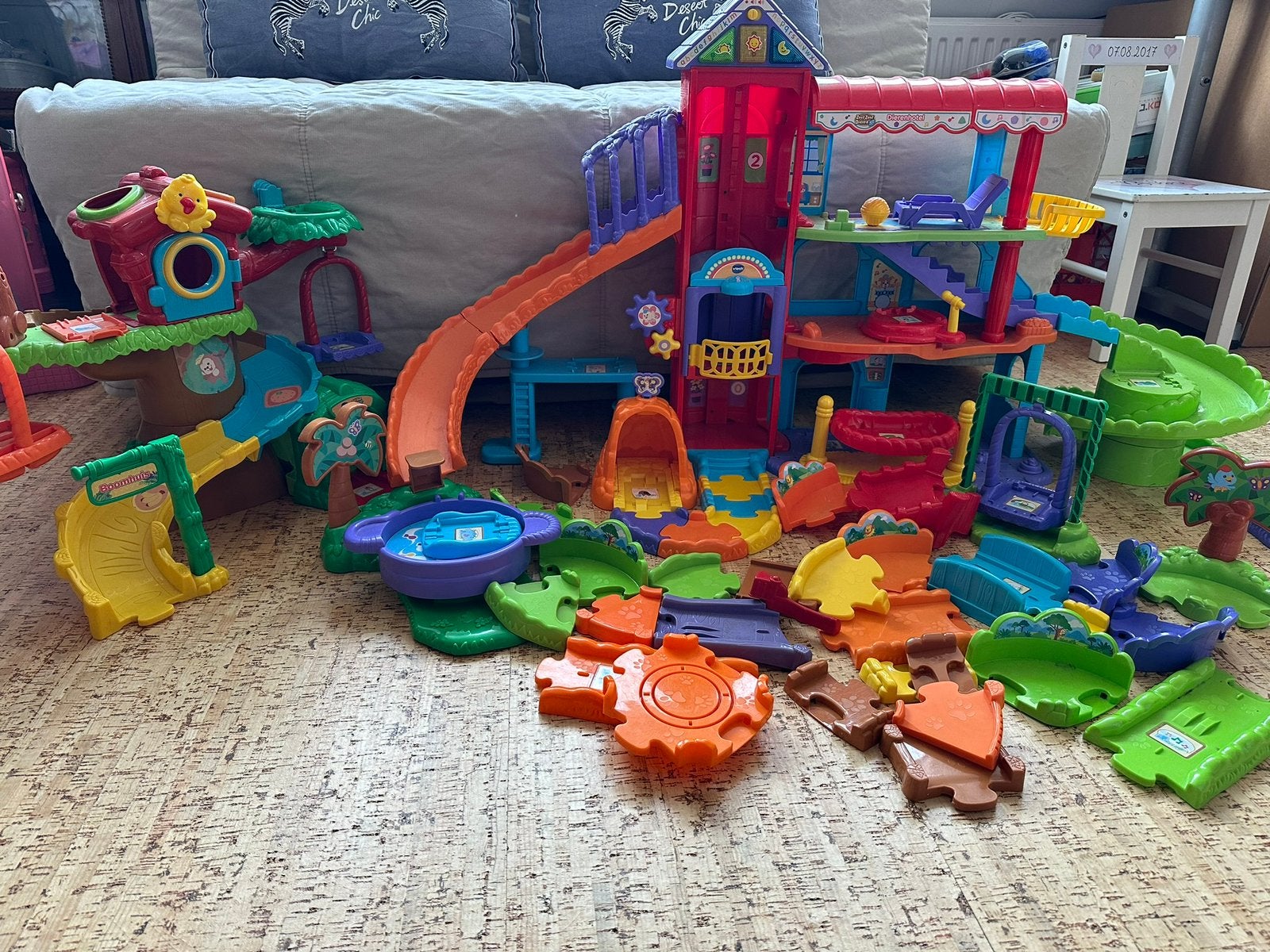 Vtech dierenhotel, boomhut & wegdelen, Ophalen, Gebruikt