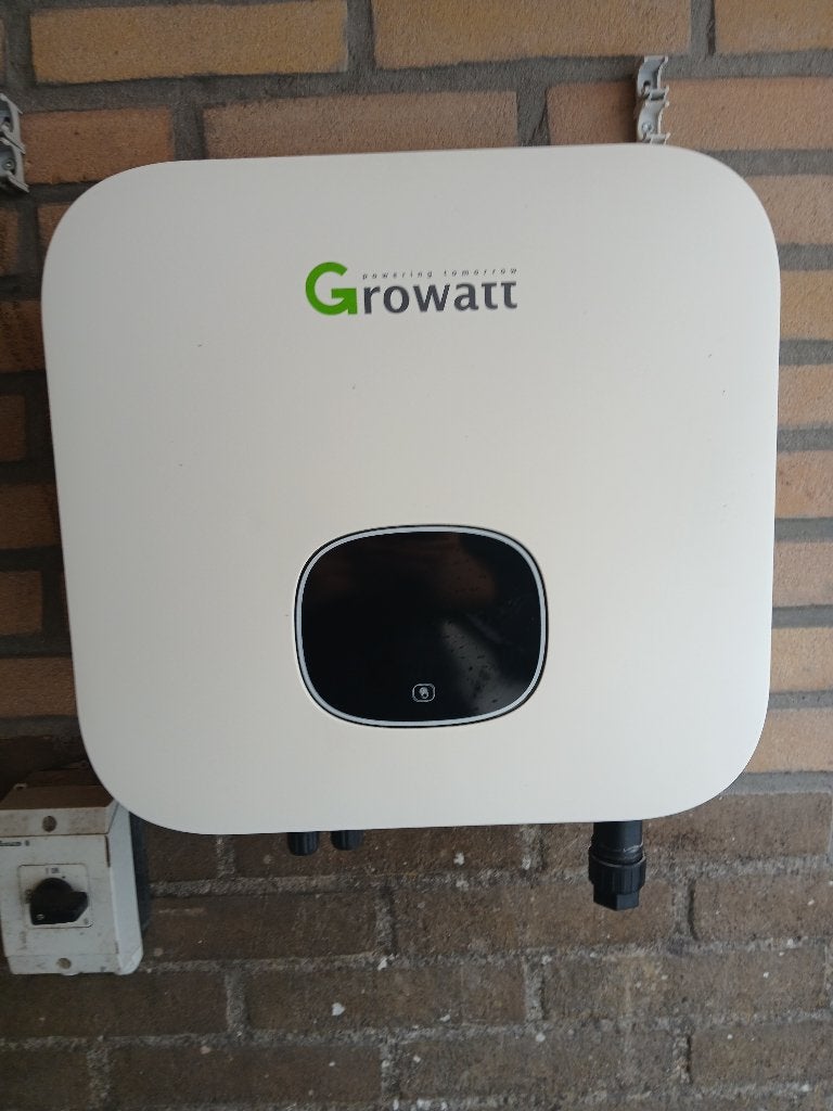 2x Growatt Omvormer 5000W en 3000W – Ook los te koop, Ophalen of Verzenden, Gebruikt, Overige typen, 200 wattpiek of meer