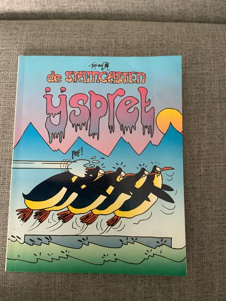 Stripboek De Stamgasten - IJspret - Toon van Driel, Boeken, Stripboeken, Gelezen, Eén stripboek, Ophalen of Verzenden