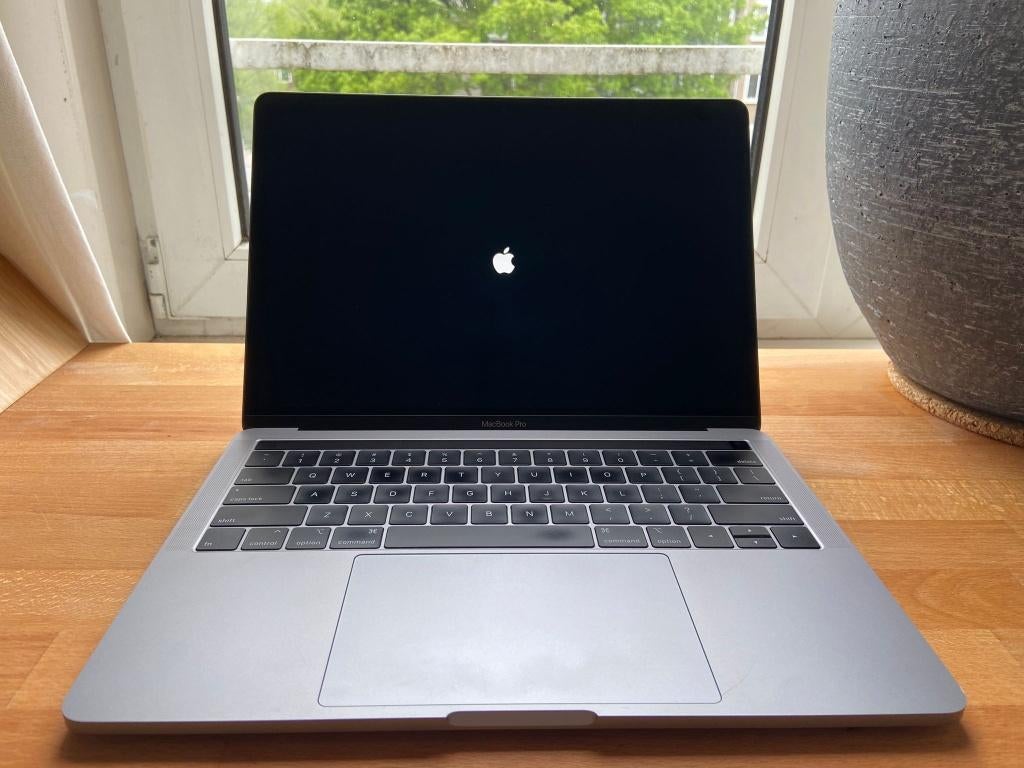 Apple Macbook Pro 2019, 13-inch, MacBook Pro, 2 tot 3 Ghz, Qwerty, 8 GB