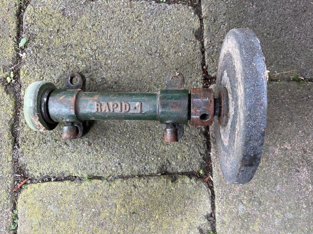 Rapid-1  spindel ? slijpsteen  cirkelzaag as   aandrijfas, Ophalen of Verzenden, Gebruikt