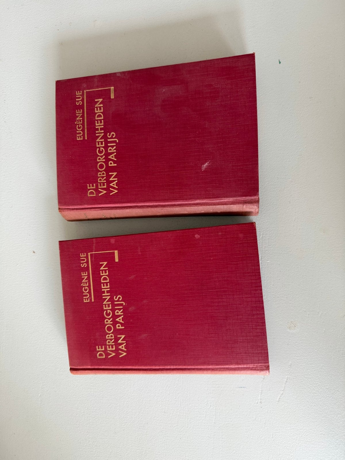 De Verborgenheden van Parijs - Eugène Sue (2 delen), Ophalen of Verzenden, Gelezen, Nederland