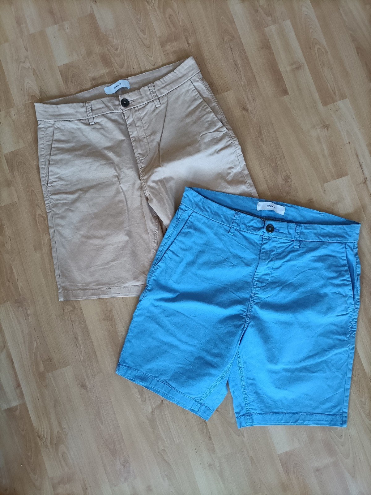 2 shorts maat 30, Kinderen en Baby's, Kinderkleding | Maat 176, Broek, Nieuw, Ophalen of Verzenden, Hema