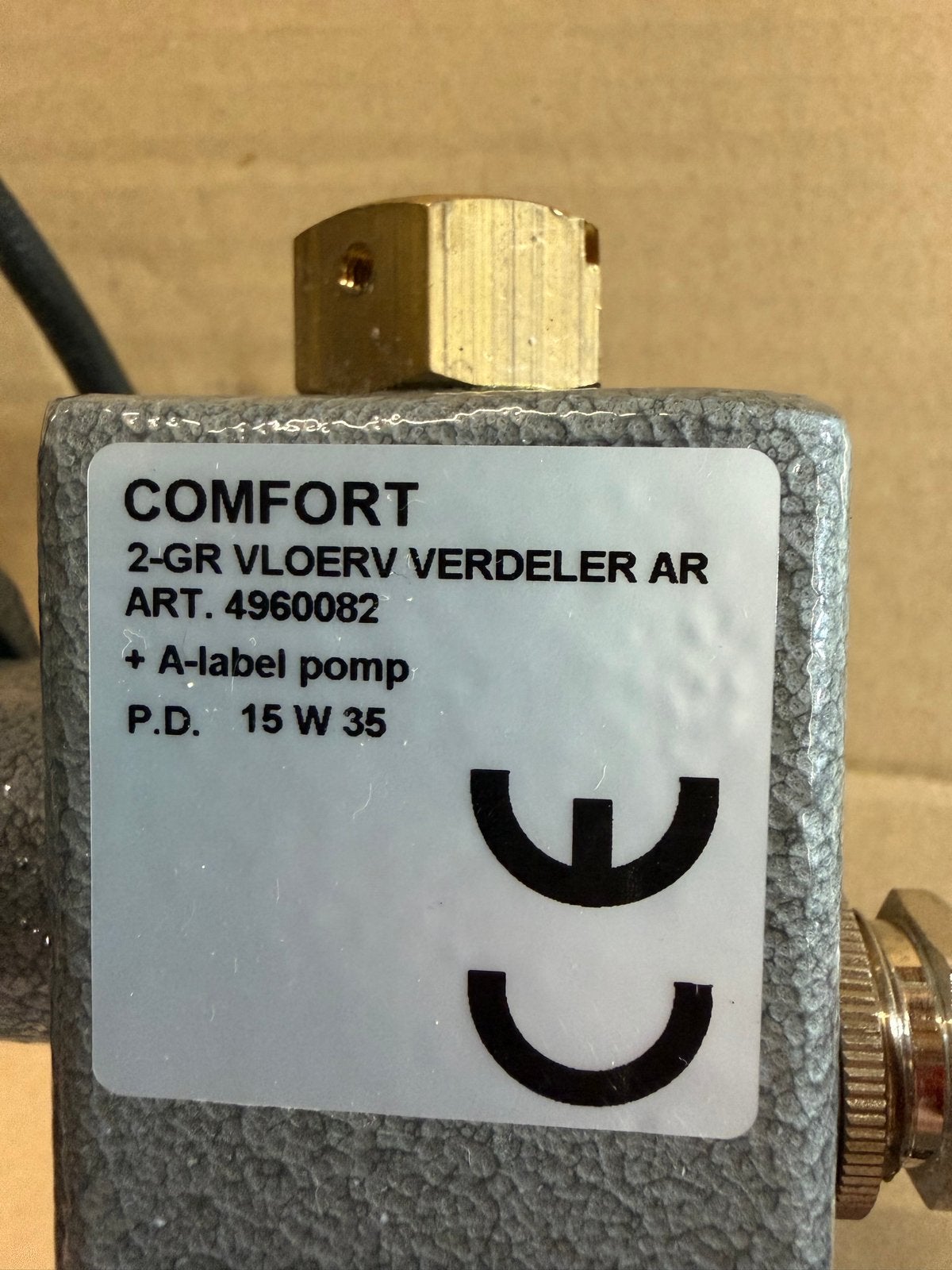 Comfort 2-GR Vloerverdeler AR met A-label pomp, 30 tot 80 cm, Gebruikt, Hoog rendement (Hr), Overige typen