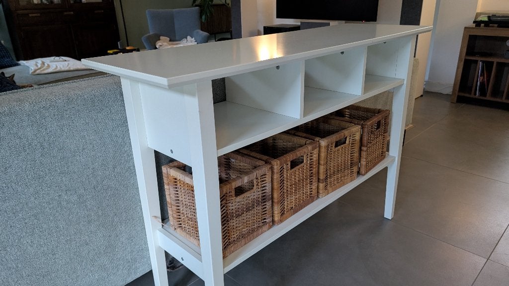 IKEA Lyckhem sidetable met opbergvakken en 4 mandjes, Ophalen, Gebruikt, 100 tot 150 cm, Overige houtsoorten