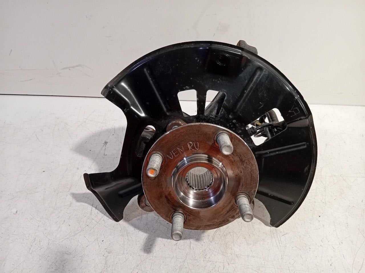 Wielnaaf rechts voor Mazda 2, Onderdelen@venauto.nl, Van der Ven Autorecycling B.V., Gebruikt, Ettenseweg 76, 4706 PB Roosendaal, The Netherlands