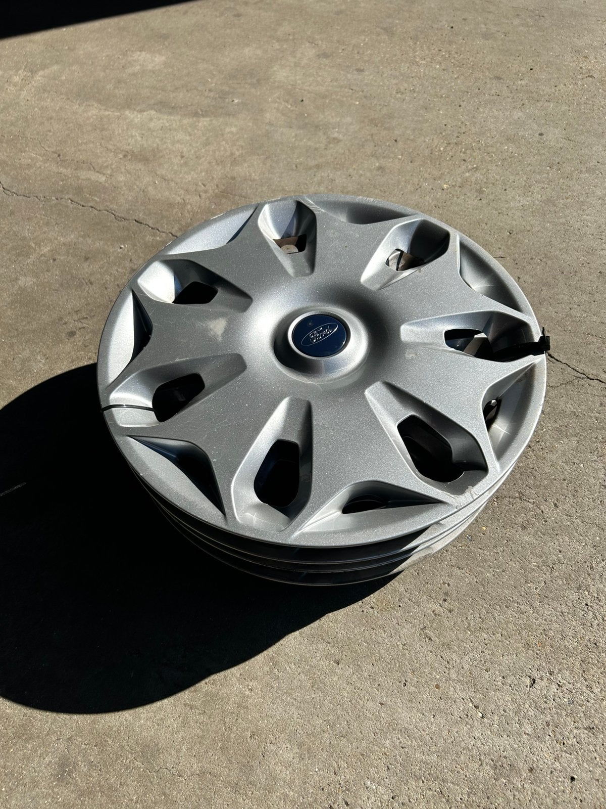Ford wieldoppen 4 stuks 15 inch, Ophalen, Gebruikt