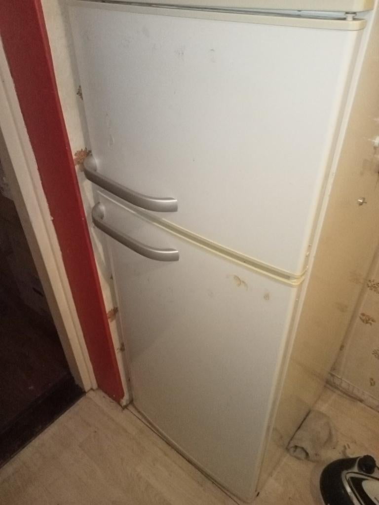 Bosch Exclusiv Koel-vriescombinatie, Witgoed en Apparatuur, Koelkasten en IJskasten, Gebruikt, Met aparte vriezer, 150 tot 200 liter