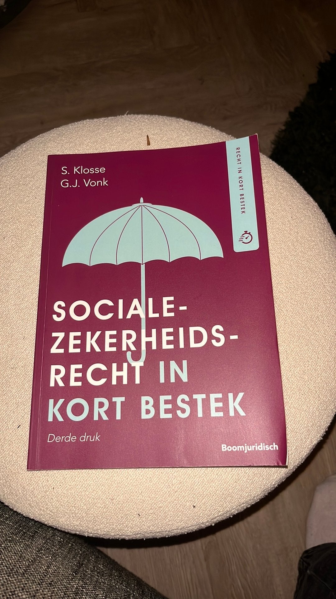 Sociale zekerheidsrecht in kort bestek, Ophalen of Verzenden, Alpha, Zo goed als nieuw, HBO