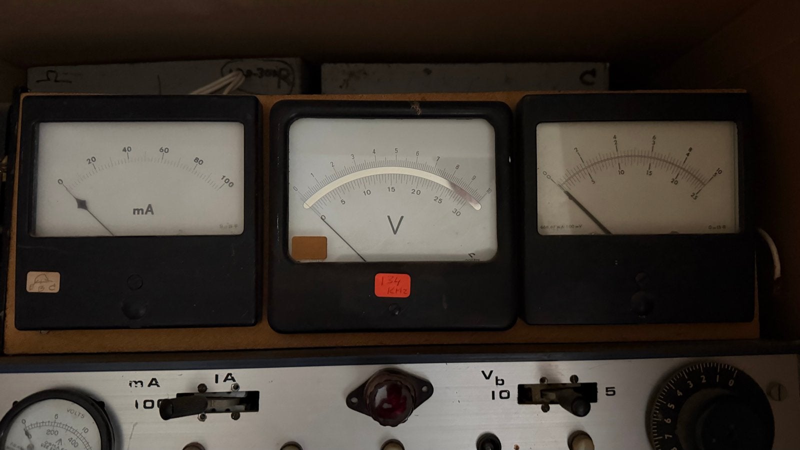 Vintage Analoge Meters - Voltmeter, Amperemeter, Ophalen of Verzenden, Gebruikt, Elektriciteit