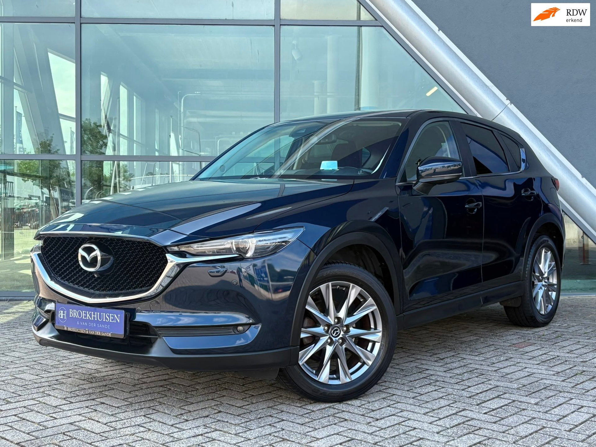 Mazda CX-5 2.5 SkyActiv-G 194pk Luxury Automaat / 360 Camera, Stof, 4 cilinders, 2000 kg, Blauw