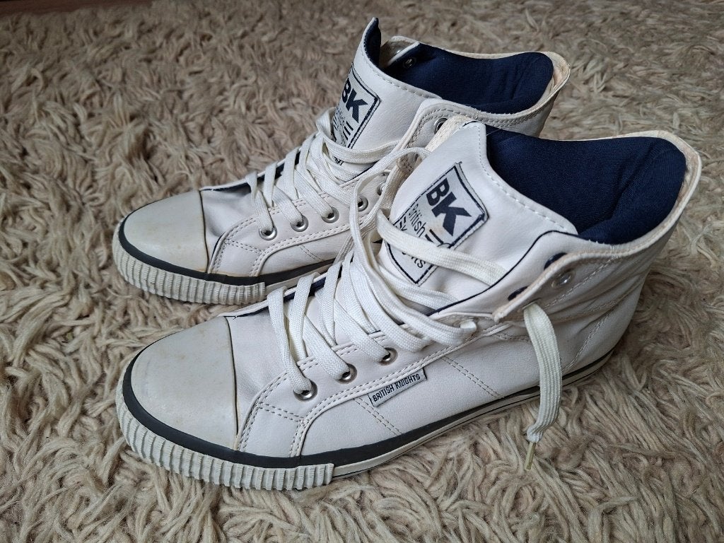 Zgan. Mooie Sneakers British knights mt.43, British knight, Wit, Ophalen of Verzenden, Sneakers of Gympen