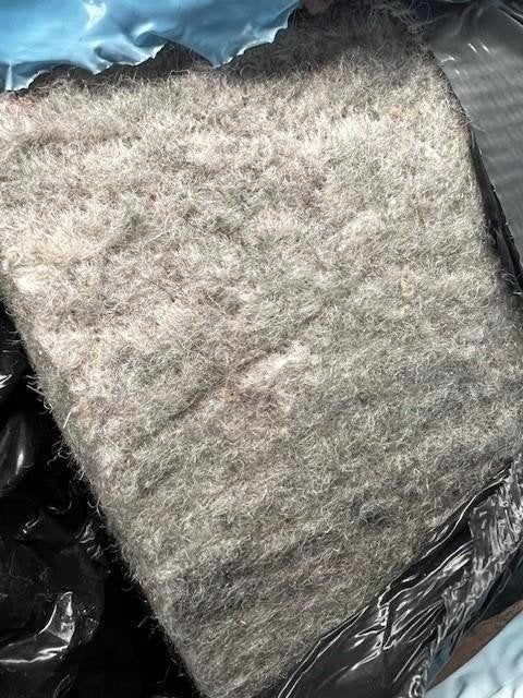 2333. Vilt / onderlaag / ondervloer, Ophalen, Overige materialen, 30 cm of meer, Overige typen