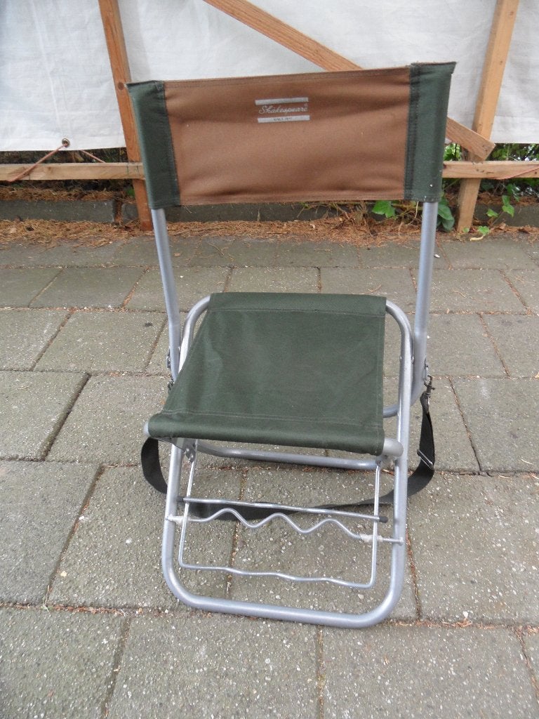 visstoeltje en 2 hengelhaken, Ophalen, Zo goed als nieuw, Overige typen