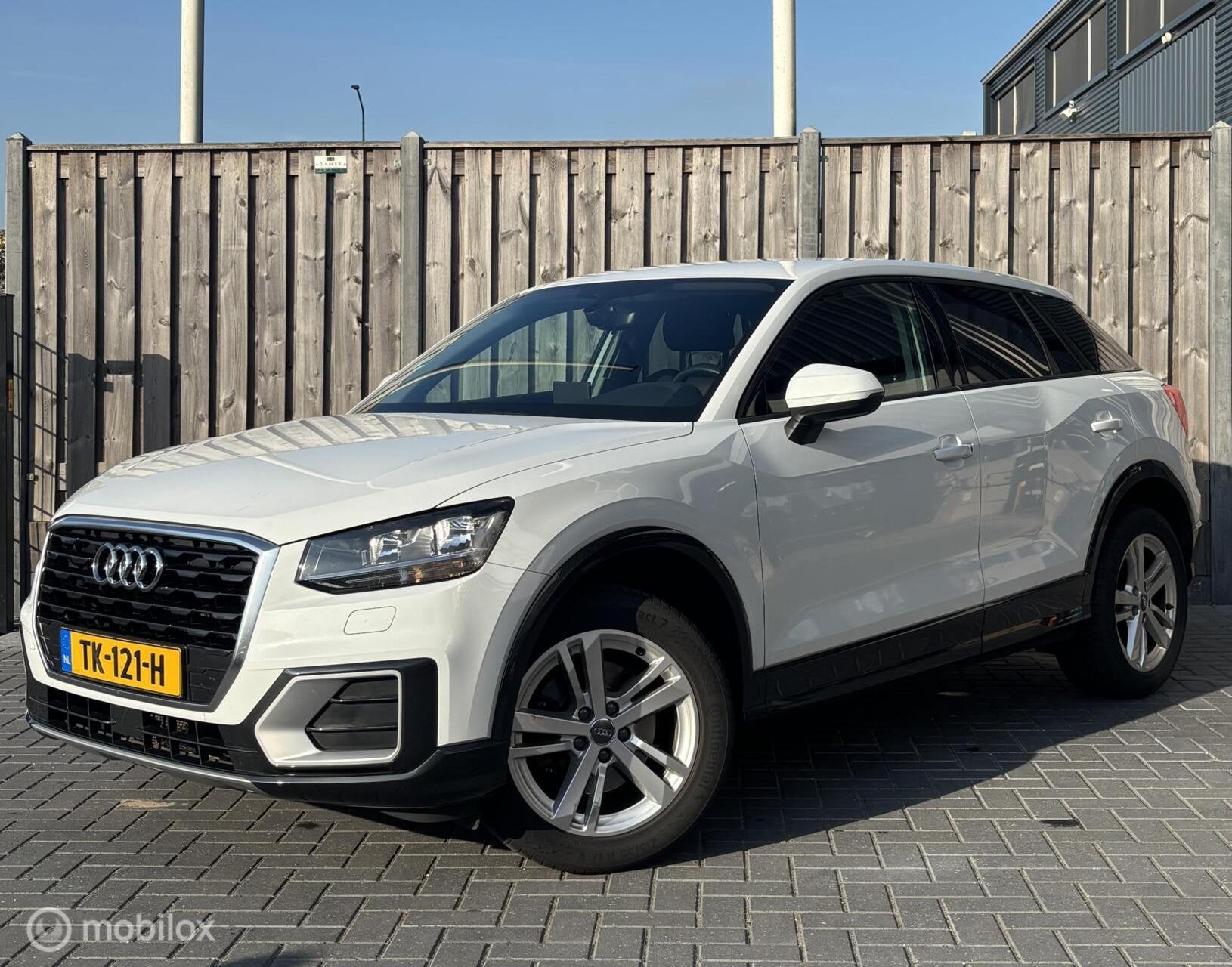 Audi Q2 1.0 TFSI Sport Pro Line/DEALER ONDH/STOELVW/CRUISE/, Auto's, Voorwielaandrijving, Dealer onderhouden, Stof, Gebruikt