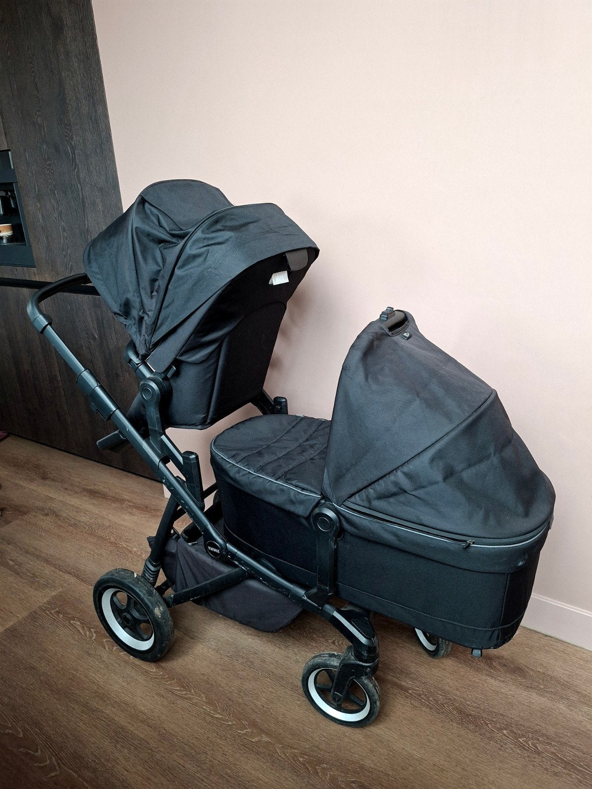 Thule Sleek Duo Kinderwagen - Zwart, Overige merken, Gebruikt, Ophalen of Verzenden, Duowagen