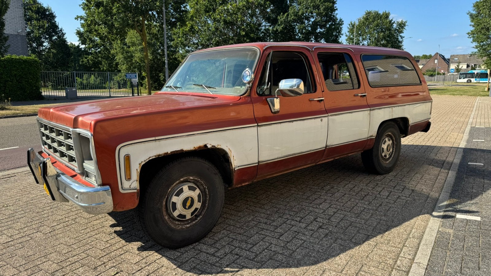 Chevrolet Suburban