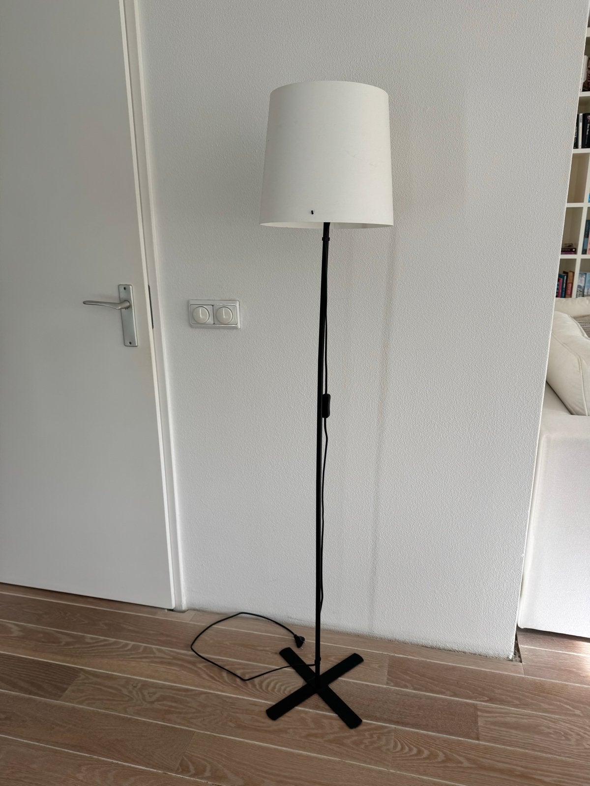 IKEA Lersta Vloerlamp met witte kap, Ophalen, Gebruikt, 100 tot 150 cm, E27 (groot)