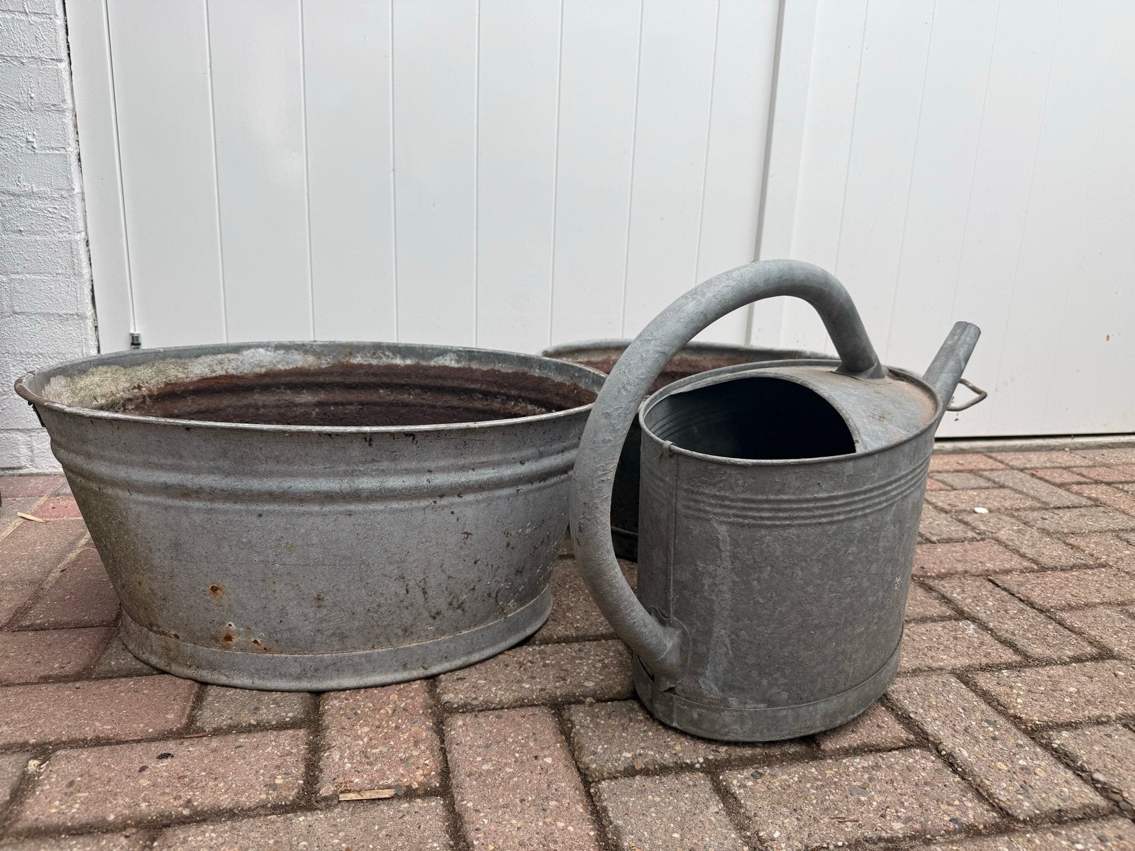 Zinken teilen en gieter - decoratie of planten, Tuin en Terras, Gieters, Ophalen, Gebruikt, Metaal