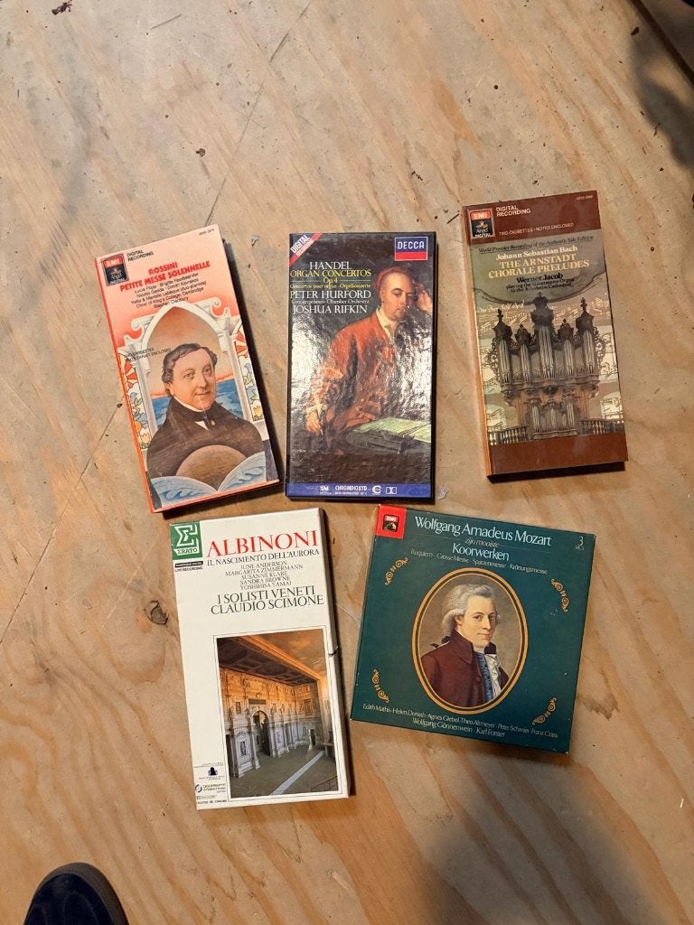 speciale uitgave cassettebandjes  en LP doos (klassiek), 2 t/m 25 bandjes, Klassiek, Ophalen of Verzenden, Zo goed als nieuw