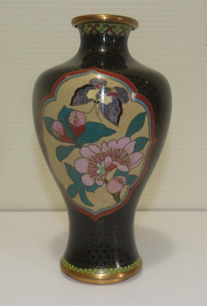 Cloisonné vaasje [1781-D], Ophalen