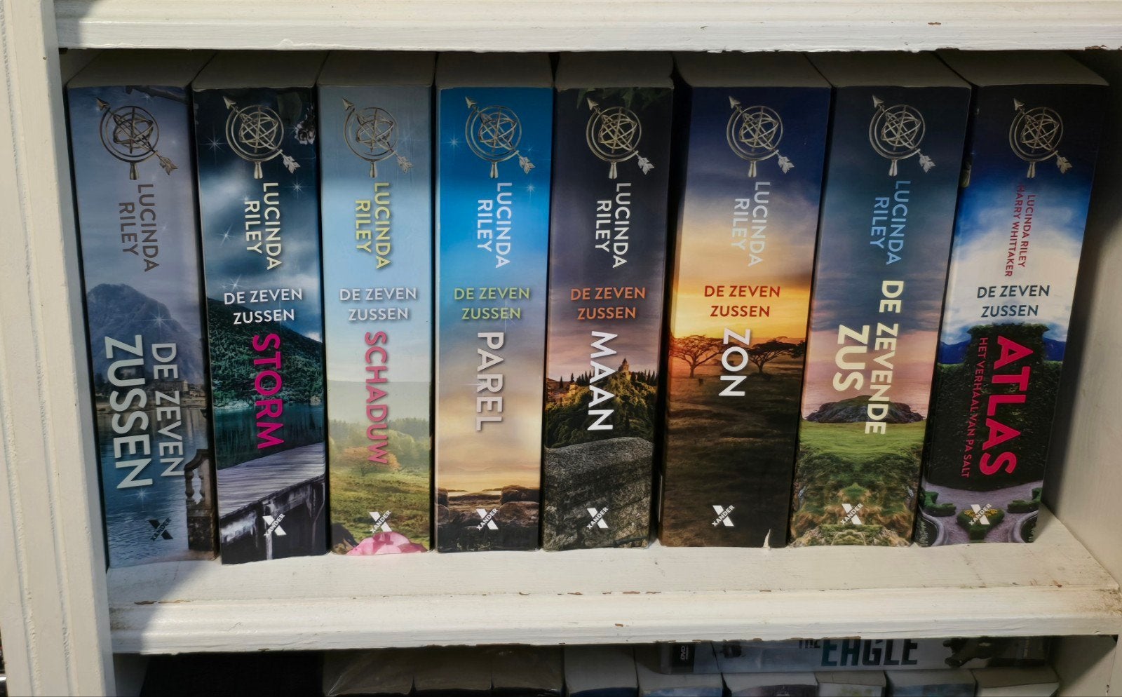 Complete serie de zeven zussen lucinda riley 8 boeken, Boeken, Ophalen of Verzenden
