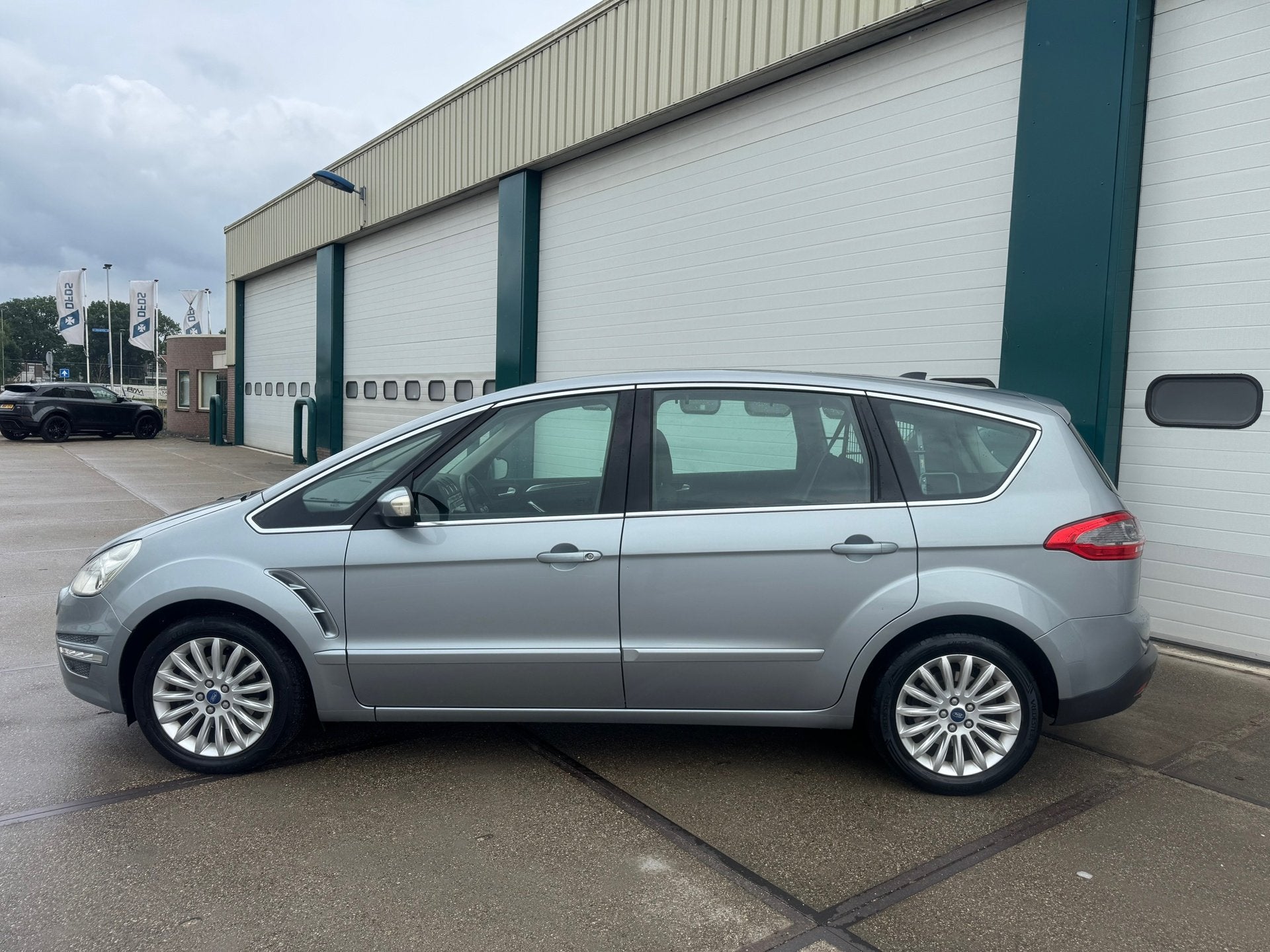 Ford S-Max 1.6 EcoBoost Trend Business, Auto's, Voorwielaandrijving, Gebruikt, Zwart, 4 cilinders