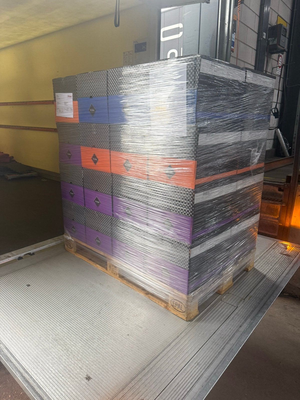 Are you looking for a transport partner?, Ophalen, Doos, 100 cm of meer, 60 cm of meer