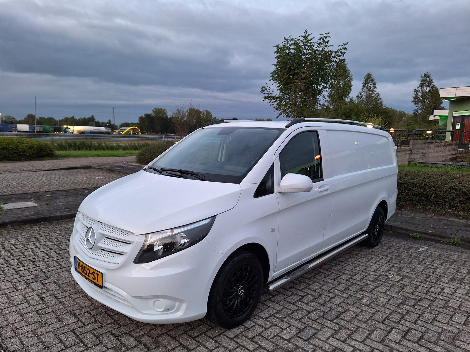 Mercedes-Benz Vito 114 cdi automaat 2018, Automaat, Zwart, 4 cilinders, 2500 kg