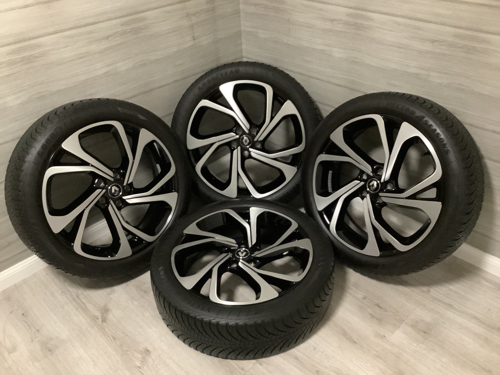 Renault SCENIC IV BOSE origineel velgen 4 seasons banden, Auto-onderdelen, Banden en Velgen, Banden en Velgen, Nieuw, Ophalen of Verzenden