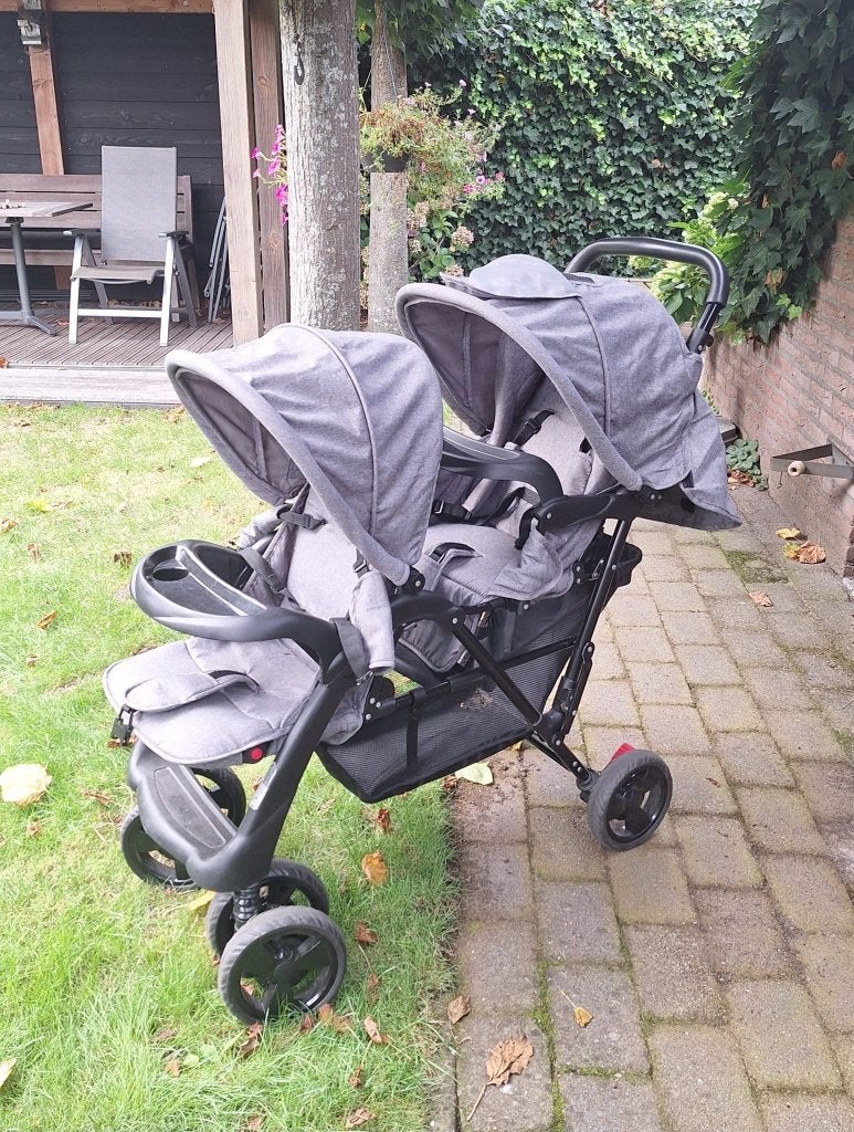 buggy voor twee kinderen, Kinderen en Baby's, Ophalen, Zo goed als nieuw, Overige merken, Verstelbare rugleuning