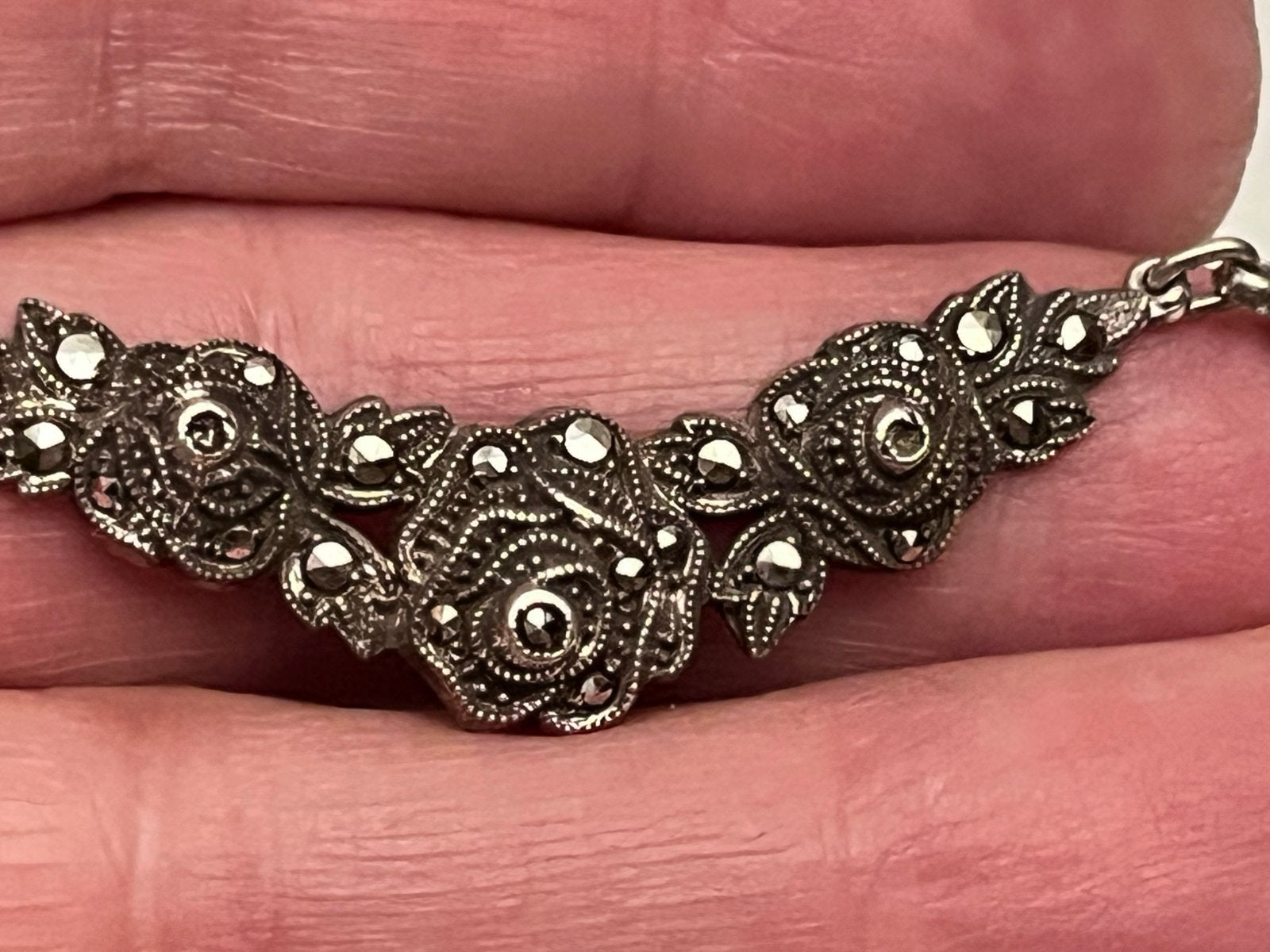Zilveren collier met rozen en marcasieten, 40 cm, Verzenden, Zo goed als nieuw, Met edelsteen, Zilver