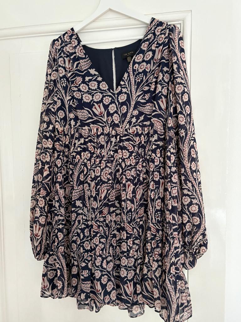 Ted Baker jurk mt L nieuw, Blauw, Maat 42/44 (L), Ophalen of Verzenden, Zo goed als nieuw