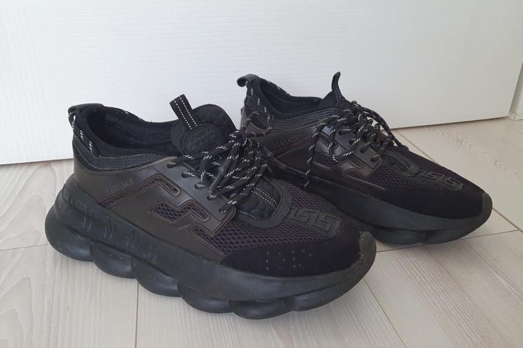 Versace sneackers als Nieuw, Zwart, Ophalen of Verzenden, Versace, Sneakers of Gympen