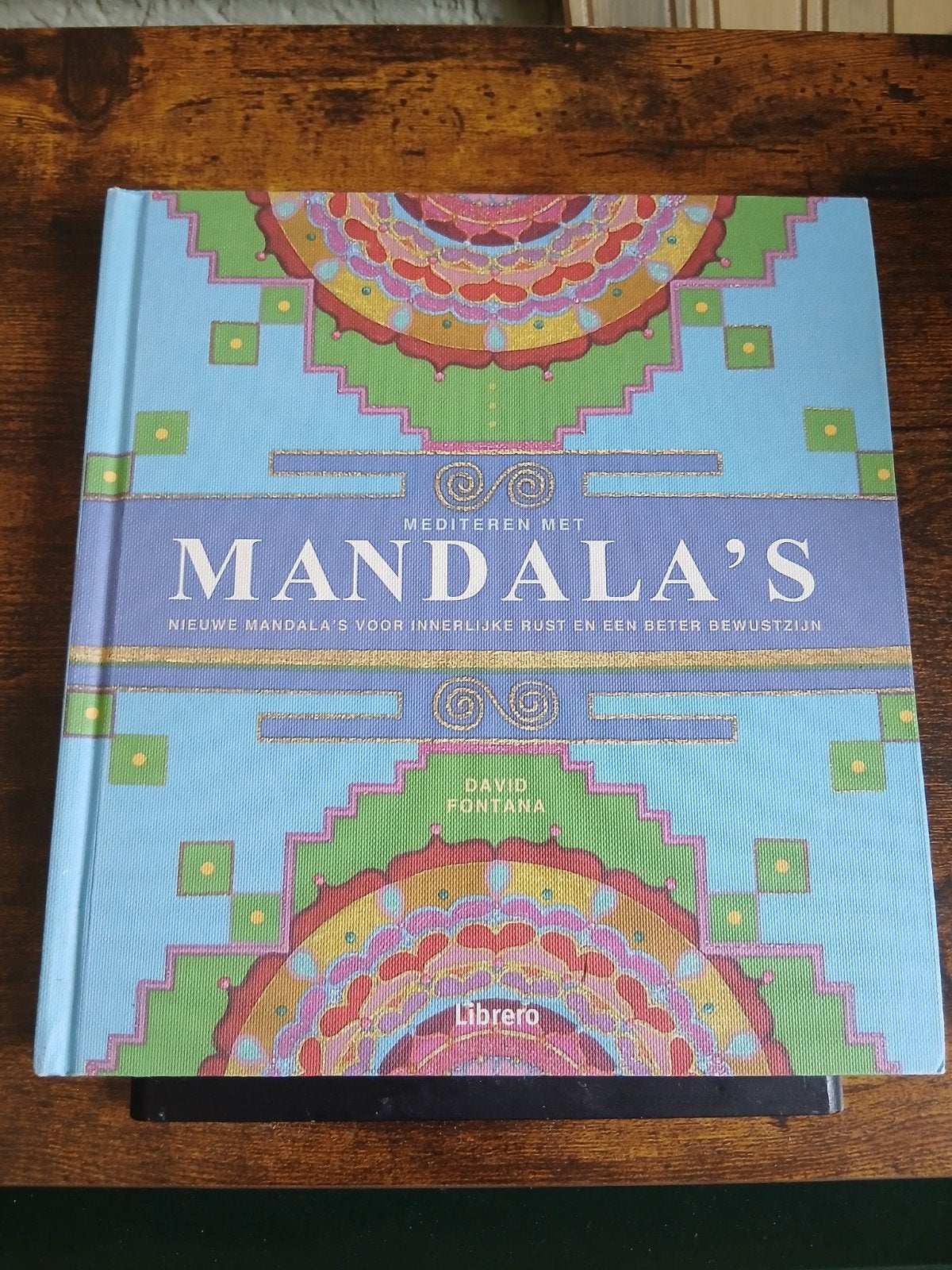 Mediteren met Mandala's - David Fontana, Boeken, Esoterie en Spiritualiteit, Zo goed als nieuw, Instructieboek, Meditatie of Yoga