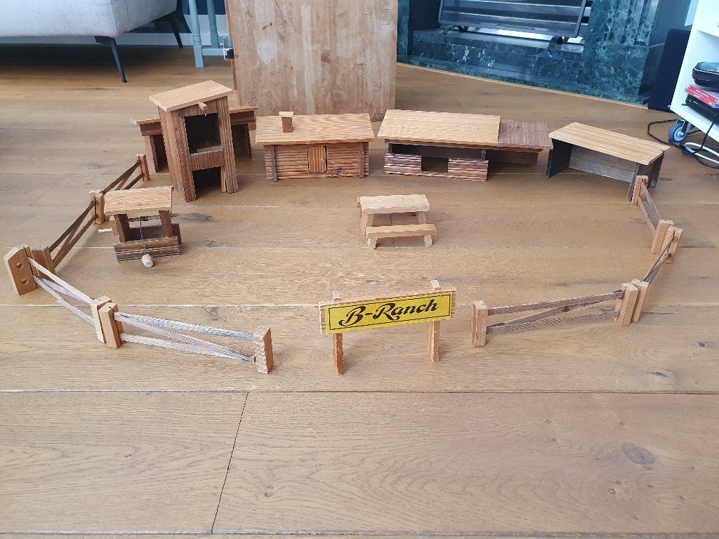 Houten speelset ranch, Kinderen en Baby's, Speelgoed | Houten speelgoed, Ophalen of Verzenden, Gebruikt, Overige typen